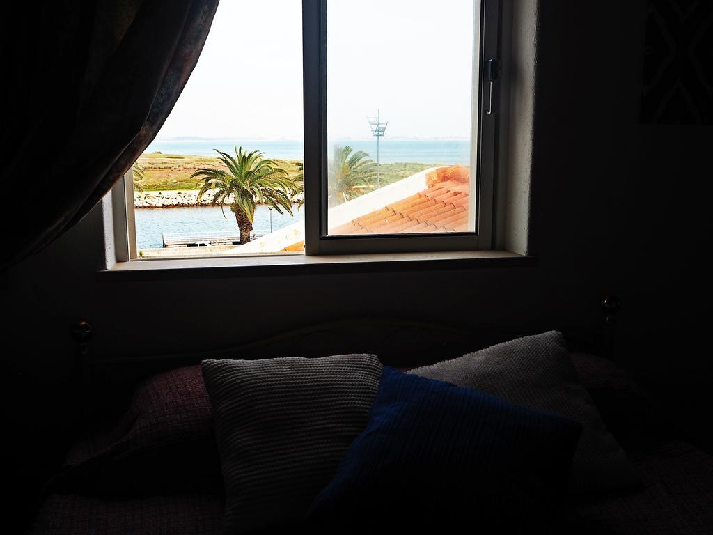 Ema'S Beach And Nightlife House Apartment ลากอส ภายนอก รูปภาพ