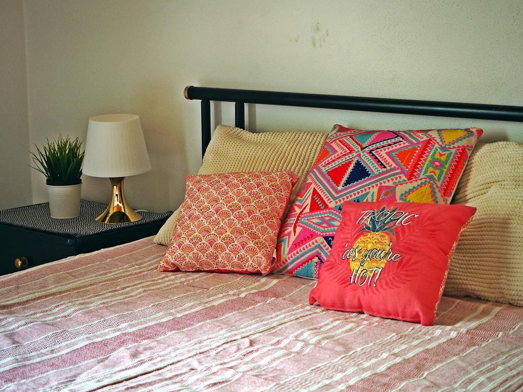 Ema'S Beach And Nightlife House Apartment ลากอส ภายนอก รูปภาพ